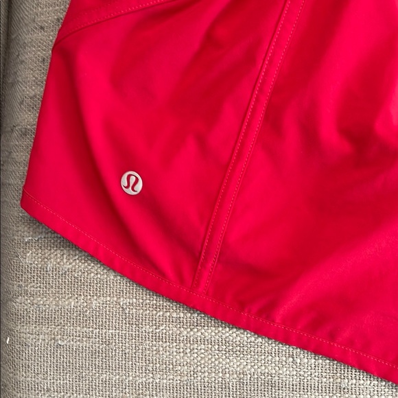 Lululemon Athletica Red Athletic Shorts Lightweight Breathable - Picture 3 of 6